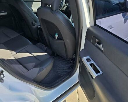 Белый Вольво В50, объемом двигателя 2 л и пробегом 263 тыс. км за 9500 $, фото 17 на Automoto.ua