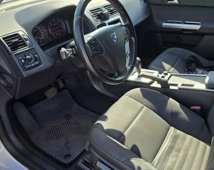 Белый Вольво В50, объемом двигателя 2 л и пробегом 263 тыс. км за 9500 $, фото 15 на Automoto.ua