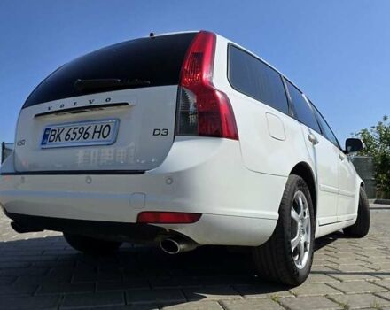 Белый Вольво В50, объемом двигателя 2 л и пробегом 263 тыс. км за 9500 $, фото 27 на Automoto.ua