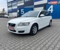 Білий Вольво V50, об'ємом двигуна 1.6 л та пробігом 191 тис. км за 7650 $, фото 1 на Automoto.ua