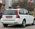 Белый Вольво В50, объемом двигателя 1.6 л и пробегом 209 тыс. км за 8150 $, фото 7 на Automoto.ua