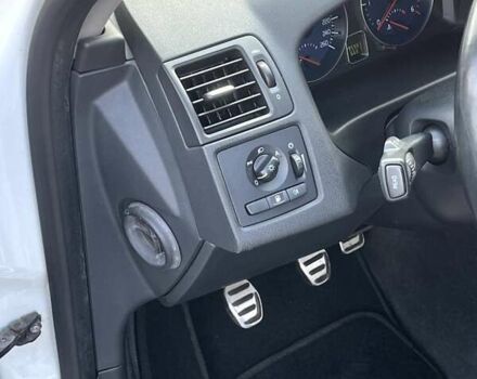 Белый Вольво В50, объемом двигателя 2 л и пробегом 296 тыс. км за 10900 $, фото 16 на Automoto.ua