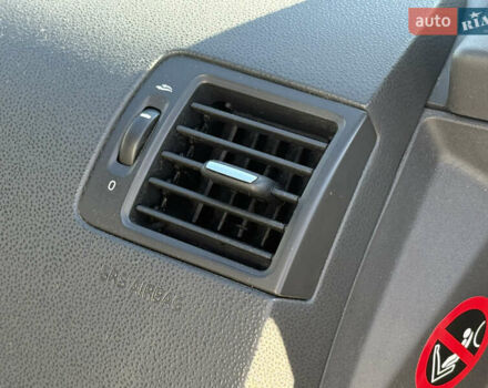 Белый Вольво В50, объемом двигателя 1.6 л и пробегом 178 тыс. км за 7999 $, фото 37 на Automoto.ua