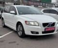 Білий Вольво V50, об'ємом двигуна 1.6 л та пробігом 240 тис. км за 9800 $, фото 8 на Automoto.ua