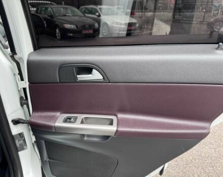 Білий Вольво V50, об'ємом двигуна 1.6 л та пробігом 240 тис. км за 9800 $, фото 22 на Automoto.ua
