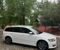 Белый Вольво В50, объемом двигателя 2 л и пробегом 220 тыс. км за 9700 $, фото 11 на Automoto.ua