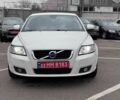 Білий Вольво V50, об'ємом двигуна 1.6 л та пробігом 240 тис. км за 9800 $, фото 3 на Automoto.ua