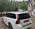 Белый Вольво В50, объемом двигателя 2 л и пробегом 220 тыс. км за 9700 $, фото 22 на Automoto.ua