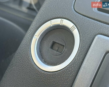 Белый Вольво В50, объемом двигателя 1.6 л и пробегом 178 тыс. км за 7999 $, фото 44 на Automoto.ua