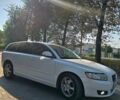 Білий Вольво V50, об'ємом двигуна 2 л та пробігом 274 тис. км за 9000 $, фото 6 на Automoto.ua