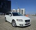 Белый Вольво В50, объемом двигателя 2 л и пробегом 263 тыс. км за 9300 $, фото 7 на Automoto.ua