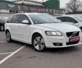 Білий Вольво V50, об'ємом двигуна 1.6 л та пробігом 240 тис. км за 9800 $, фото 13 на Automoto.ua