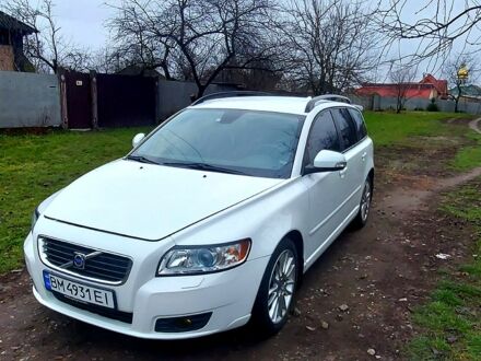 Білий Вольво V50, об'ємом двигуна 1.6 л та пробігом 215 тис. км за 8200 $, фото 1 на Automoto.ua