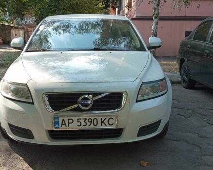 Білий Вольво V50, об'ємом двигуна 1.6 л та пробігом 230 тис. км за 6200 $, фото 1 на Automoto.ua