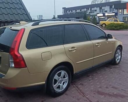 Бежевый Вольво В50, объемом двигателя 1.56 л и пробегом 225 тыс. км за 6250 $, фото 10 на Automoto.ua