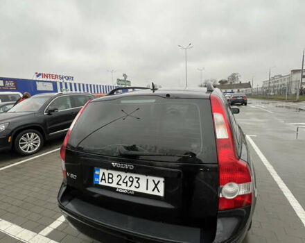 Черный Вольво В50, объемом двигателя 2 л и пробегом 282 тыс. км за 6100 $, фото 5 на Automoto.ua