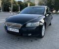 Черный Вольво В50, объемом двигателя 2 л и пробегом 389 тыс. км за 5300 $, фото 2 на Automoto.ua