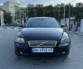 Черный Вольво В50, объемом двигателя 2 л и пробегом 389 тыс. км за 5300 $, фото 1 на Automoto.ua
