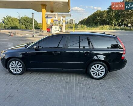 Черный Вольво В50, объемом двигателя 2 л и пробегом 389 тыс. км за 5300 $, фото 6 на Automoto.ua