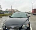 Черный Вольво В50, объемом двигателя 2 л и пробегом 282 тыс. км за 6000 $, фото 1 на Automoto.ua