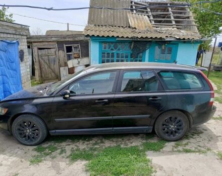 Черный Вольво В50, объемом двигателя 2 л и пробегом 300 тыс. км за 2900 $, фото 5 на Automoto.ua