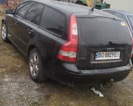 Черный Вольво В50, объемом двигателя 1.8 л и пробегом 240 тыс. км за 5567 $, фото 6 на Automoto.ua