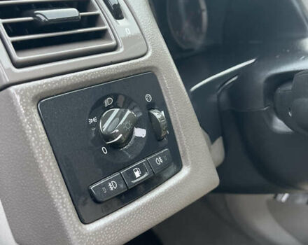 Черный Вольво В50, объемом двигателя 2 л и пробегом 245 тыс. км за 4450 $, фото 27 на Automoto.ua