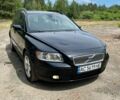 Чорний Вольво V50, об'ємом двигуна 2 л та пробігом 300 тис. км за 5000 $, фото 1 на Automoto.ua