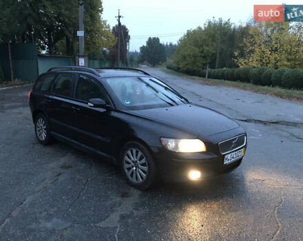 Черный Вольво В50, объемом двигателя 2 л и пробегом 275 тыс. км за 3350 $, фото 9 на Automoto.ua