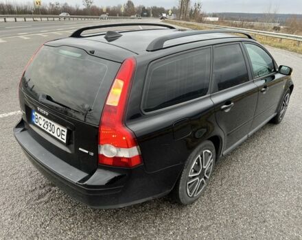 Черный Вольво В50, объемом двигателя 1.8 л и пробегом 275 тыс. км за 4999 $, фото 3 на Automoto.ua