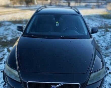 Черный Вольво В50, объемом двигателя 1.8 л и пробегом 273 тыс. км за 4500 $, фото 7 на Automoto.ua