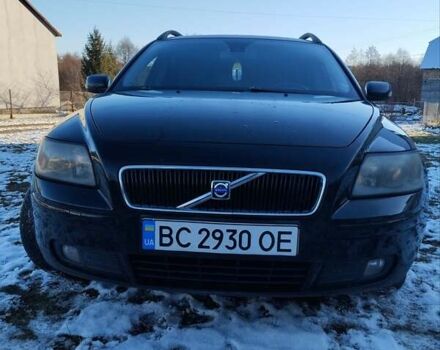 Черный Вольво В50, объемом двигателя 1.8 л и пробегом 273 тыс. км за 4500 $, фото 6 на Automoto.ua