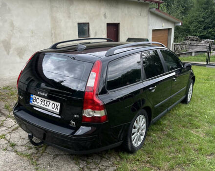 Черный Вольво В50, объемом двигателя 1.6 л и пробегом 339 тыс. км за 5800 $, фото 6 на Automoto.ua