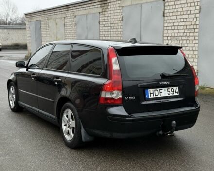 Чорний Вольво V50, об'ємом двигуна 0 л та пробігом 352 тис. км за 3000 $, фото 1 на Automoto.ua