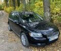 Черный Вольво В50, объемом двигателя 2 л и пробегом 349 тыс. км за 5800 $, фото 1 на Automoto.ua