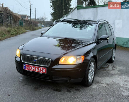 Чорний Вольво V50, об'ємом двигуна 1.8 л та пробігом 243 тис. км за 5490 $, фото 4 на Automoto.ua
