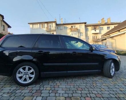 Черный Вольво В50, объемом двигателя 2 л и пробегом 290 тыс. км за 4800 $, фото 7 на Automoto.ua