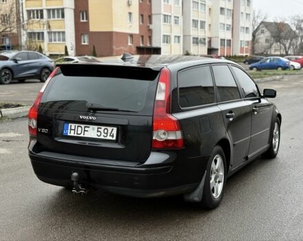Чорний Вольво V50, об'ємом двигуна 0 л та пробігом 352 тис. км за 3000 $, фото 2 на Automoto.ua