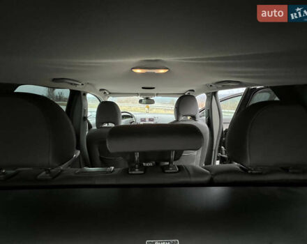 Черный Вольво В50, объемом двигателя 1.8 л и пробегом 275 тыс. км за 4299 $, фото 8 на Automoto.ua