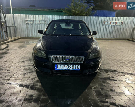 Чорний Вольво V50, об'ємом двигуна 1.6 л та пробігом 300 тис. км за 2700 $, фото 7 на Automoto.ua