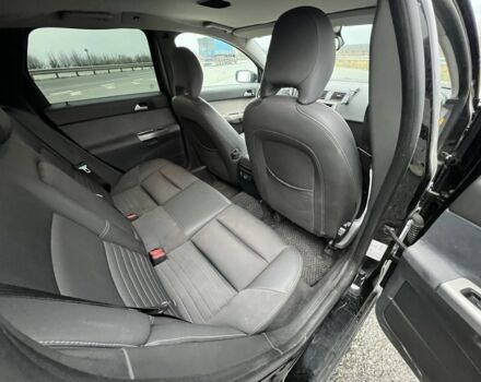 Черный Вольво В50, объемом двигателя 1.8 л и пробегом 275 тыс. км за 4999 $, фото 5 на Automoto.ua