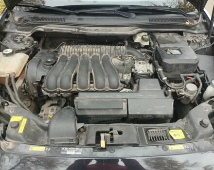 Вольво В50 2006 в Бердичеве на Automoto.ua Черный Вольво В50, объемом двигателя 2.4 л и пробегом 260 тыс. км за 5800 $, фото 7 на Automoto.ua