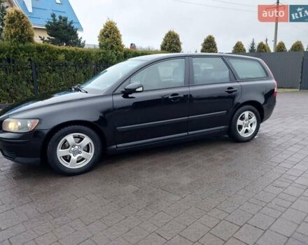 Черный Вольво В50, объемом двигателя 1.6 л и пробегом 273 тыс. км за 5150 $, фото 15 на Automoto.ua