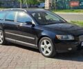 Черный Вольво В50, объемом двигателя 1.56 л и пробегом 215 тыс. км за 4900 $, фото 1 на Automoto.ua