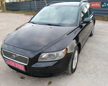 Чорний Вольво V50, об'ємом двигуна 1.6 л та пробігом 215 тис. км за 5500 $, фото 3 на Automoto.ua