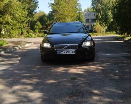 Черный Вольво В50, объемом двигателя 1.8 л и пробегом 260 тыс. км за 5300 $, фото 8 на Automoto.ua
