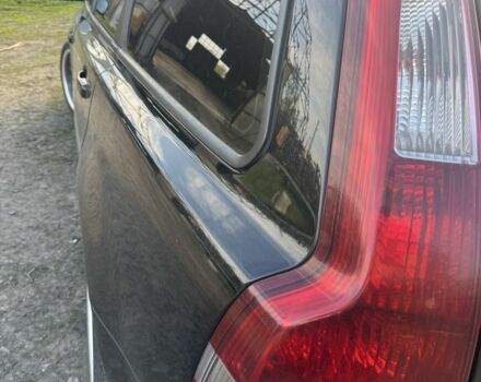 Черный Вольво В50, объемом двигателя 2 л и пробегом 380 тыс. км за 3800 $, фото 7 на Automoto.ua