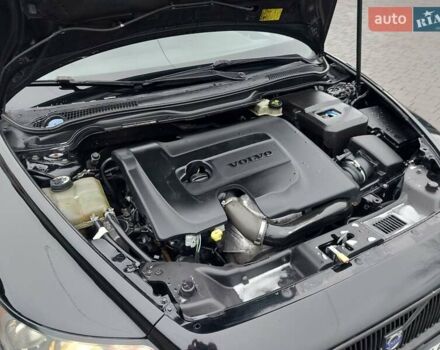 Черный Вольво В50, объемом двигателя 1.6 л и пробегом 273 тыс. км за 5150 $, фото 27 на Automoto.ua