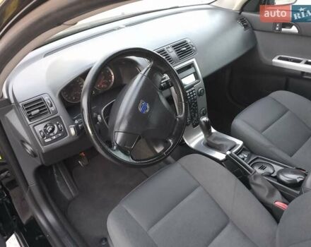 Чорний Вольво V50, об'ємом двигуна 1.6 л та пробігом 215 тис. км за 5500 $, фото 14 на Automoto.ua