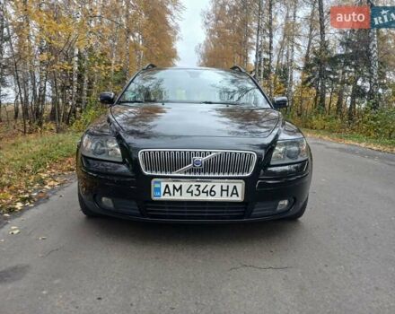 Вольво В50 2006 в Бердичеве на Automoto.ua Черный Вольво В50, объемом двигателя 2.4 л и пробегом 260 тыс. км за 5900 $, фото 10 на Automoto.ua